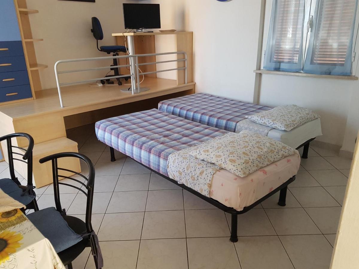 Monolocale A Peschiera Del Garda Vista Lago Διαμέρισμα Εξωτερικό φωτογραφία