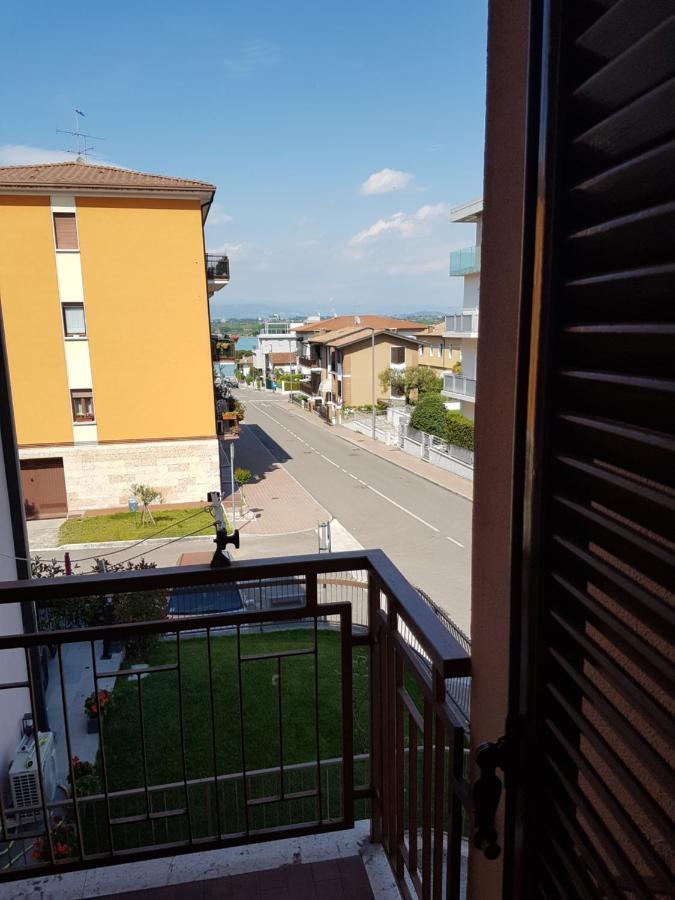 Monolocale A Peschiera Del Garda Vista Lago Διαμέρισμα Εξωτερικό φωτογραφία